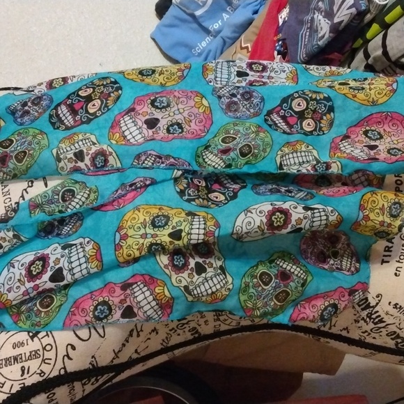 scarf - Picture 2 of 3